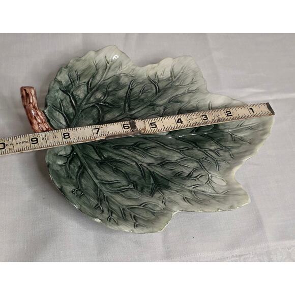 Vtg. Green Maple Leaf Ceramic Hanging Plate/Trinket & Key Tray/Collectible Plate - Picture 6 of 6